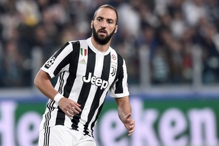 Juventus, Higuain: «Grazie tifosi, abbiamo bisogno di voi per vincere»
