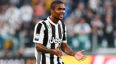 Juventus, Douglas Costa: «Il mio ruolo? Gioco dove mi chiedono»