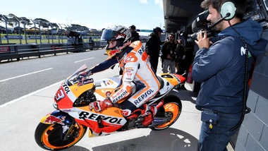 MotoGp Australia: Marquez in testa nelle ultime libere,