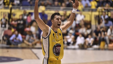 Chappell spegne Trento, Vujacic doma Pesaro