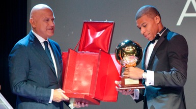 Golden Boy 2017 a Mbappé: «Grande onore». Rivivi la serata di Montecarlo