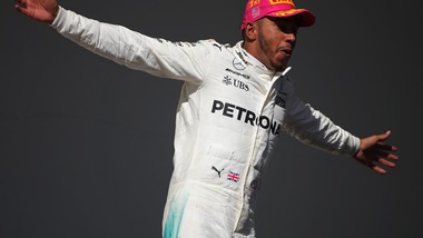 F1, Hamilton: «L'addio di Rosberg mi ha aiutato a crescere»