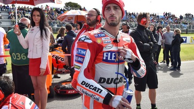 MotoGp, Dovizioso: «Pronto a tutto per vincere a Sepang»