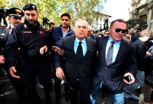 Procura Figc: «Lotito, violata lealtà sportiva. La Lazio rischia la squalifica dell'Olimpico»