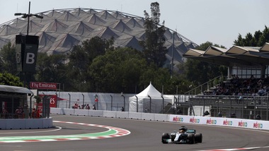 F1, Gp Messico: Hamilton batte Vettel nelle quote sulla pole