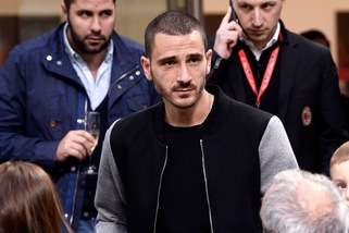 Milan-Juventus, la partita di Bonucci è in tribuna insieme alla famiglia