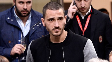 Milan-Juventus, la partita di Bonucci è in tribuna insieme alla famiglia