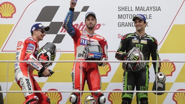 MotoGp Malesia, Lorenzo: «Aiuto a Dovizioso? Ne aveva più di me»
