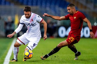 Roma, lesione muscolare per Bruno Peres: salta il Chelsea