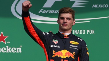 F1, Horner: «Verstappen, rinnovo meritato»