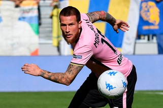 Serie B Palermo, per Morganella intervento riuscito