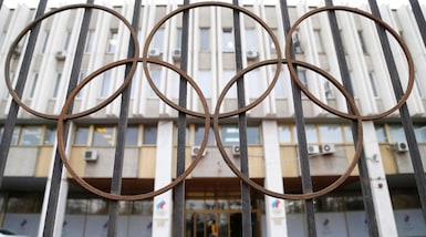 Olimpiadi Sochi 2014, Legkov e Belov squalificati per doping