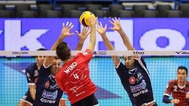 Volley: Superlega, Latina va in vantaggio 2-0 ma Piacenza rimonta e vince al quinto