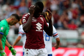 Torino, Niang torna a Milano da rimandato: ora la cura è “mentale”