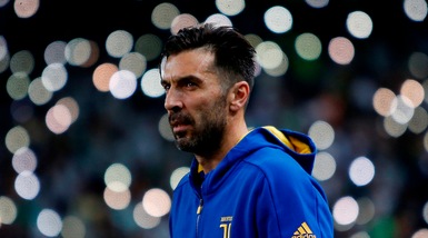 Juventus, Buffon è pronto a raggiungere Maldini
