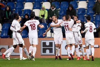 Serie A, Sassuolo-Milan 0-2: Romagnoli e Suso salvano Montella