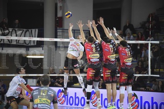 Volley: Superlega, Perugia prende il volo