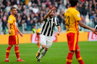 Serie A, scudetto: di nuovo avanti a 2,05, il Napoli insegue in quota