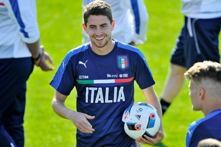 Napoli, l'agente di Jorginho: «Ha scelto di giocare con l'Italia e non cambierà idea»