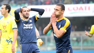 Serie A Verona, personalizzato per Romulo. Kean a parte