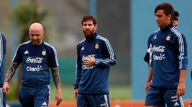 Argentina, Messi: «Dybala dice che siamo incompatibili? Niente da chiarire»