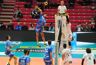 Volley: A2 Maschile, Girone Blu: Bergamo corsara al tie break