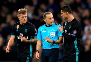 Svezia-Italia, arbitra il turco Cakir: c'è un precedente positivo