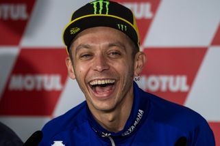MotoGp Valencia, Rossi: «L'anno prossimo mi aspettano scelte importanti»
