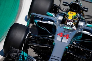 F1 Gp Brasile: Hamilton bis nelle libere, Vettel quarto