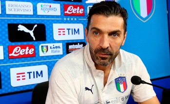 Italia, Buffon: «Contro la Svezia match cruciale per la storia della Nazionale»