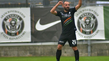 Serie B Venezia-Perugia 1-0: Garofalo regala vittoria e primato a Inzaghi