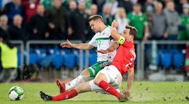 Svizzera-Irlanda del Nord 0-0: capitan Lichtsteiner vola a Russia 2018