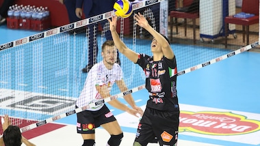 Volley: Superlega, Modena torna in testa, la Lube passeggia