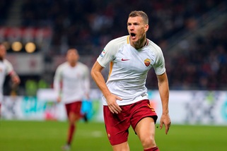 Serie A: Roma-Lazio, quote in bilico