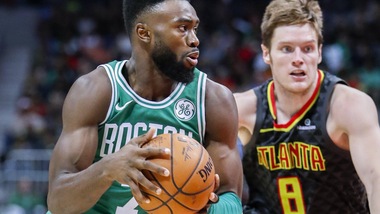 NBA, Celtics e Warriors ok in rimonta.  Crollo per Clippers e Hawks