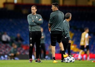 Juventus-Barcellona, Allegri rivoluziona l'undici titolare: almeno cinque i cambi