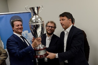 Volley: A2 Maschile, Renzi e Lotti in visita alla Emma Villas