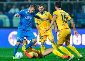 Serie B Empoli-Frosinone, Caputo riacciuffa il risultato nel finale. Finisce 3-3