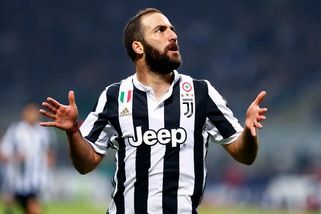 Juventus, Higuain: «Operazione andata bene». Poi la bordata ai tifosi del Napoli