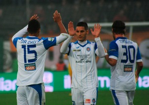 Serie B, Palermo in testa. Novara, colpaccio a Venezia