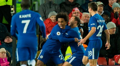 Liverpool-Chelsea 1-1: Willian salva Conte