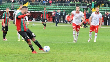 Serie B, Ternana Unicusano-Perugia 1-1: illude Montalto, Di Carmine salva Breda