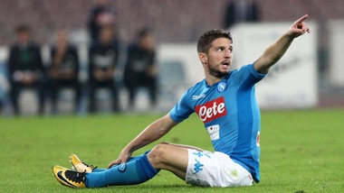 Calciomercato, per Mertens in quota spuntano Barça e United