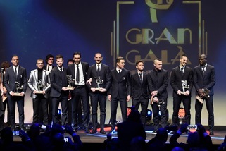 Top 11 del 2016/17: ci sono 7 giocatori della Juventus