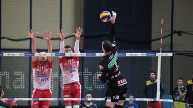 Volley: Superlega, Padova deve lottare ma alla fine batte Castellana