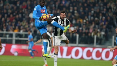 Napoli – Juventus, lotta tra leoni