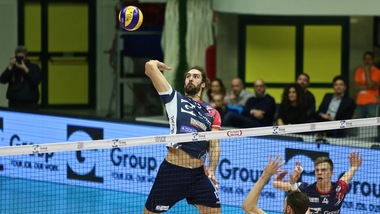Volley: Superlega,  Monza-Latina e Ravenna-Vibo gli anticipi del sabato