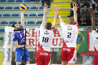 Volley: A2 Maschile, Girone Bianco: vittorie per Santa Croce ed Aversa