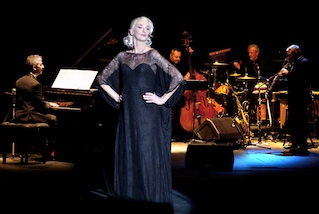 Riecco Drusilla Foer con Eleganzissima