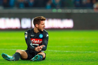 Champions League, Mertens: «Contro il Feyenoord sono pronto a lasciare altri due denti»